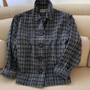 CHICOS DESIGN BLACK AND WHITE TWEED JACKET